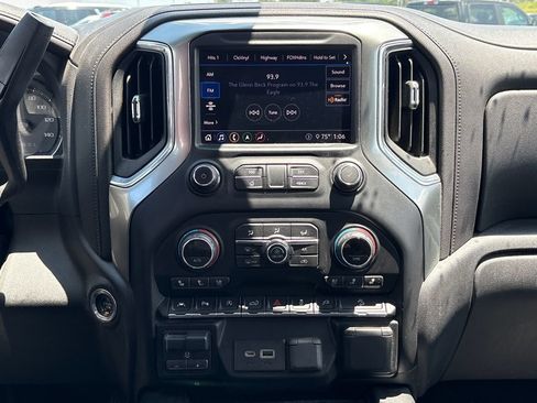 Used 2020 Chevrolet Silverado 1500 LTZ w/ LTZ Premium Package AWD/4WD image 22