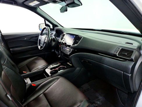 Used 2023 Honda Ridgeline Black Edition image 21