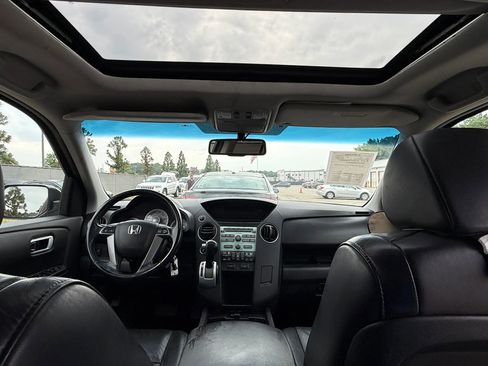 Used 2011 Honda Pilot EX-L image 23