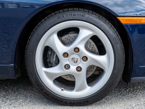 Used 1999 Porsche 911 Carrera RWD image 44