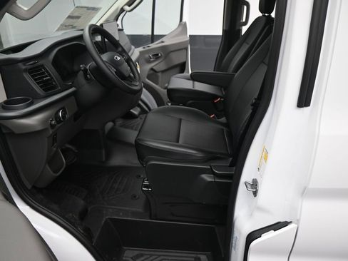 New 2025 Ford Transit 250 Low Roof AWD image 15