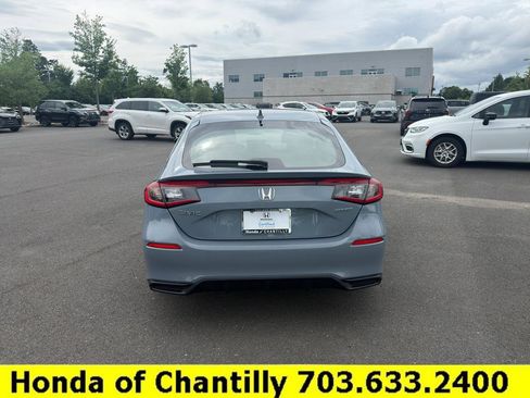 Used 2024 Honda Civic Sport image 6
