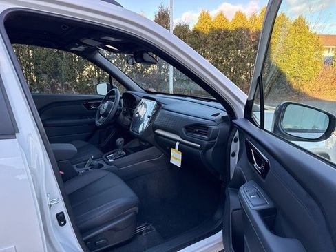 New 2025 Subaru Forester Limited image 16