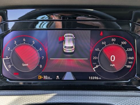 Used 2024 Volkswagen GTI SE FWD image 33