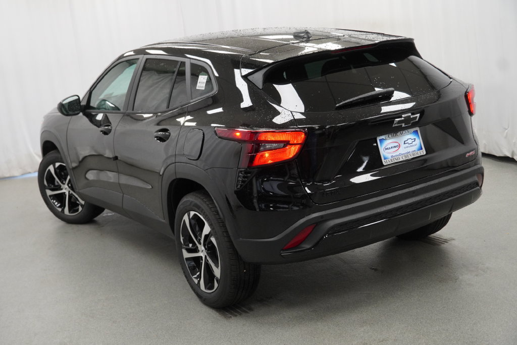New 2026 Chevrolet Trax RS w/ Driver Confidence Package FWD image 16