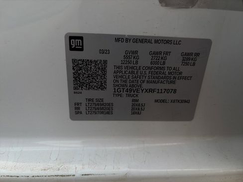 Used 2024 GMC Sierra 3500 AT4 w/ AT4 Premium Plus Package image 41