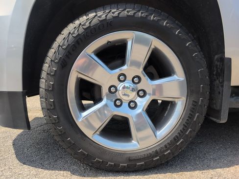 Used 2017 Chevrolet Tahoe LT AWD/4WD image 23