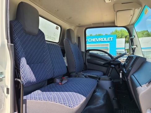New 2024 Chevrolet Low Cab Forward image 16