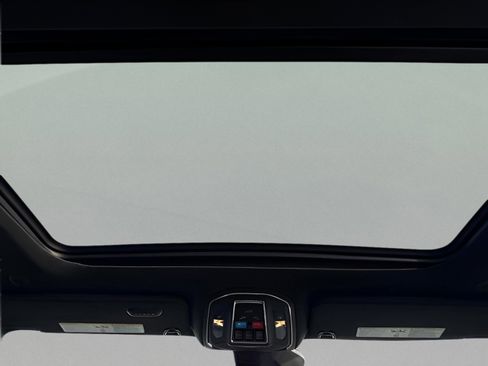 New 2026 Jeep Grand Wagoneer Limited AWD/4WD image 13