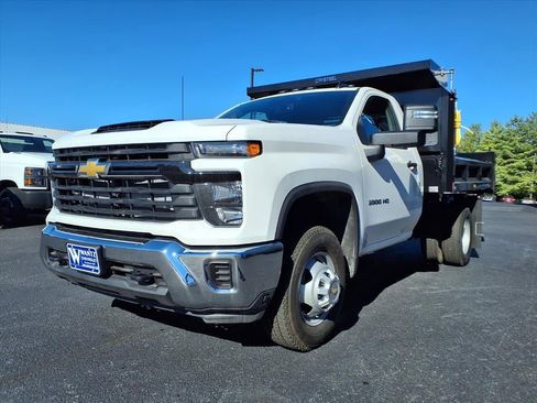 New 2025 Chevrolet Silverado 3500 W/T w/ WT Convenience Package image 3