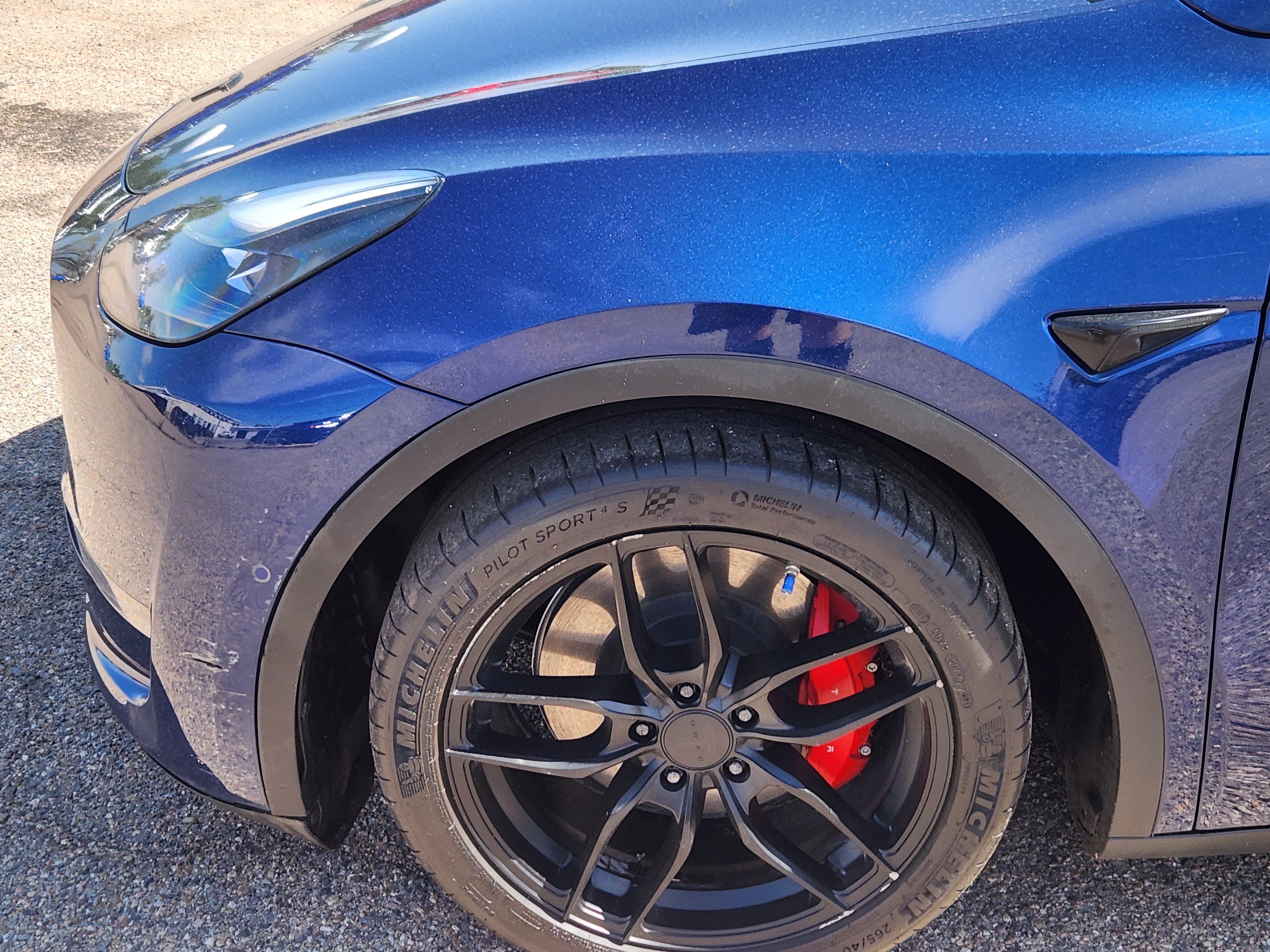 Used 2022 Tesla Model Y Performance AWD/4WD image 6