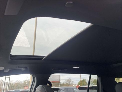 New 2026 Chevrolet Traverse Z71 w/ Enhanced Driving Package image 13