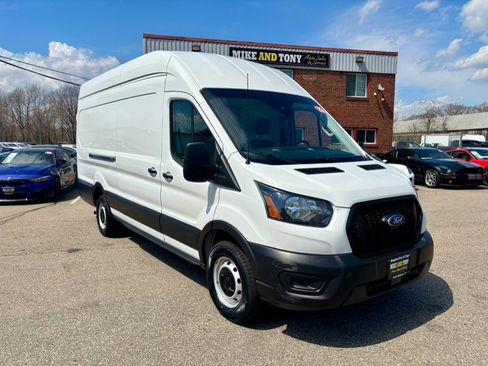 Used 2023 Ford Transit 250 148 High Roof Extended RWD image 3