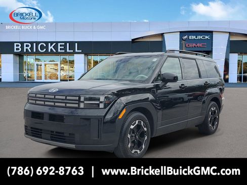 Used 2025 Hyundai Santa Fe SEL image 1