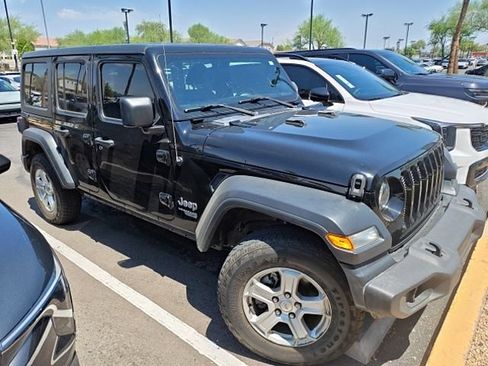Used 2018 Jeep Wrangler Unlimited Sport S AWD/4WD image 20