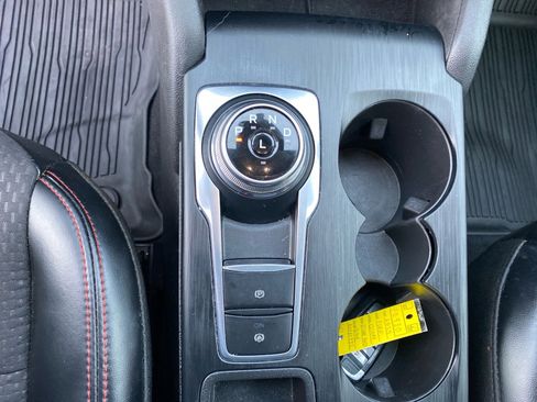 Used 2024 Ford Escape ST-Line w/ Tech Pack #1 AWD/4WD image 12