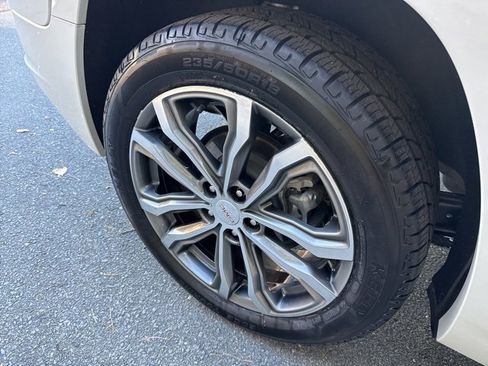 Certified 2021 GMC Terrain Denali w/ Denali Premium Package image 34