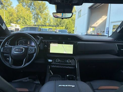 Used 2025 GMC Sierra 3500 AT4 w/ AT4 Premium Plus Package AWD/4WD image 25