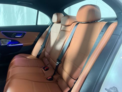 Used 2022 Mercedes-Benz C 300 4MATIC Sedan image 24