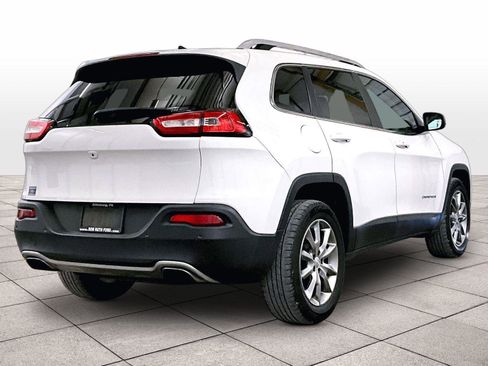 Used 2018 Jeep Cherokee Limited AWD/4WD image 12
