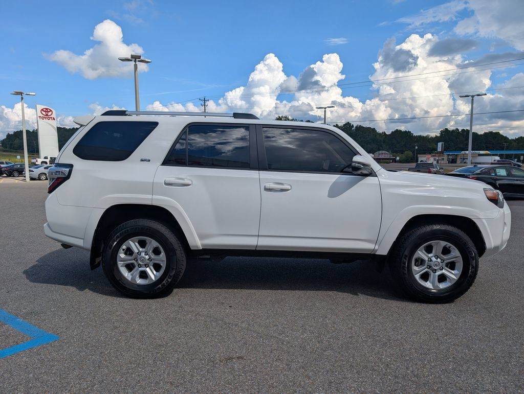 Used 2023 Toyota 4Runner SR5 Premium w/ Moonroof Package RWD image 6