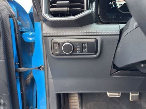 Used 2024 Ford Mustang Premium RWD image 10