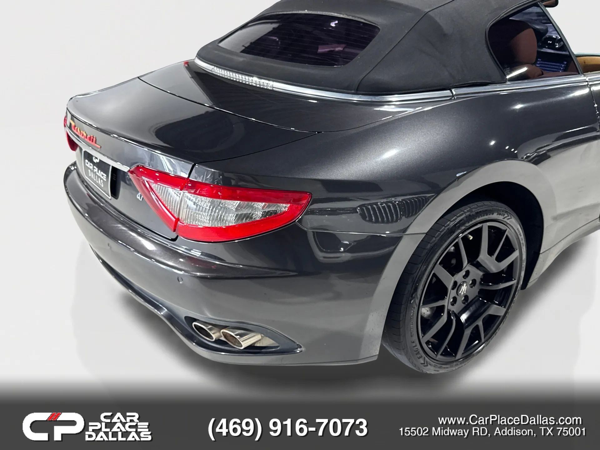 Used 2011 Maserati GranTurismo Convertible RWD image 8
