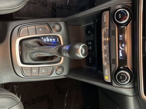Used 2019 Hyundai Kona Limited AWD/4WD image 22