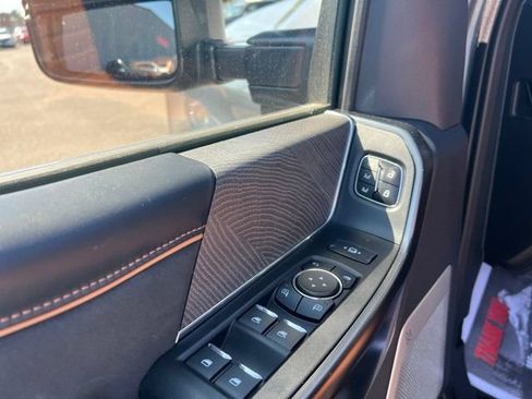 Used 2024 Ford F350 Platinum AWD/4WD image 9