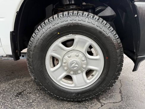 Used 2023 RAM 2500 Tradesman AWD/4WD image 9