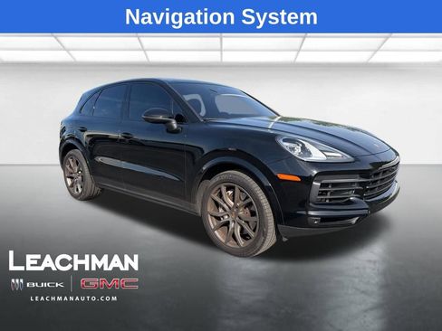 Used 2023 Porsche Cayenne Platinum Edition AWD/4WD image 1