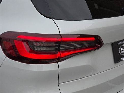 Used 2021 BMW X5 M w/ Competition Package image 37