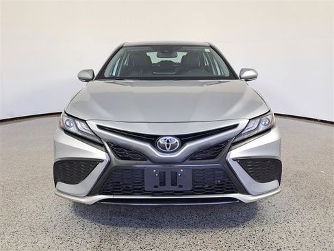 Used 2023 Toyota Camry XSE image 3