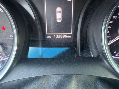 Used 2018 Toyota Camry SE FWD image 10