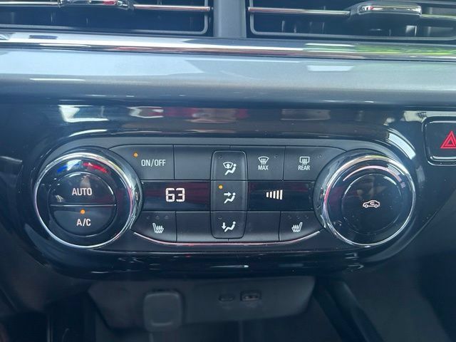 Used 2026 Chevrolet Trax LT w/ Driver Confidence Package FWD image 37