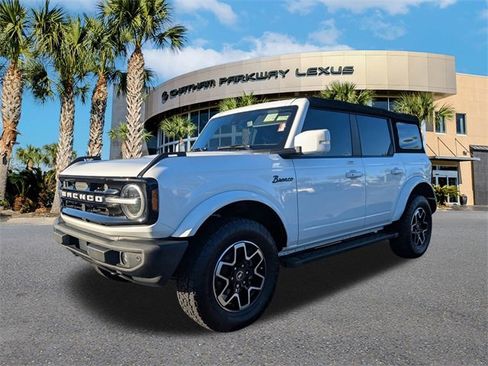 Used 2022 Ford Bronco Outer Banks image 10