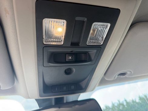 Used 2013 RAM 1500 Sport AWD/4WD image 18