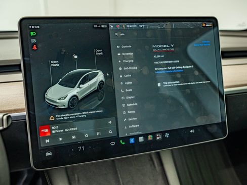 Used 2022 Tesla Model Y Performance AWD/4WD image 23