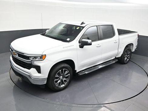 Used 2023 Chevrolet Silverado 1500 LT RWD image 17