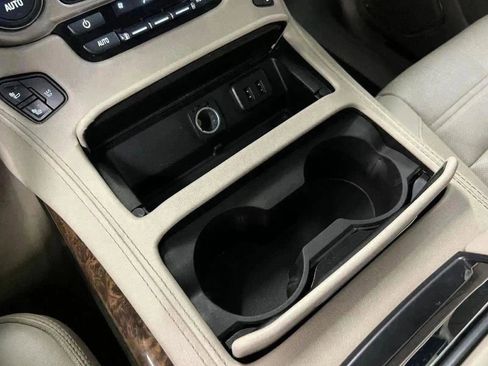 Used 2016 GMC Yukon XL Denali w/ Open Road Package image 22