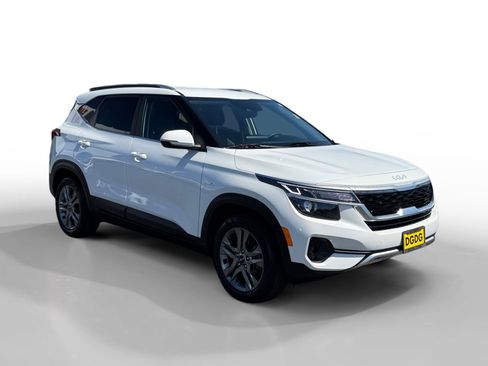 Used 2022 Kia Seltos S image 7