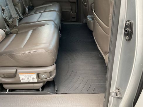Used 2014 Honda Odyssey Touring Elite image 51