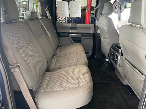 Used 2016 Ford F150 XLT w/ Equipment Group 302A Luxury AWD/4WD image 19
