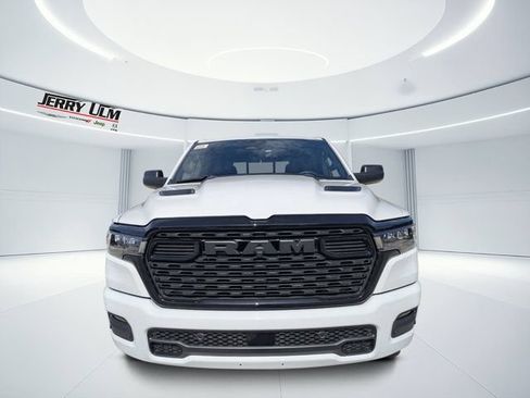 New 2026 RAM 1500 Express AWD/4WD image 8