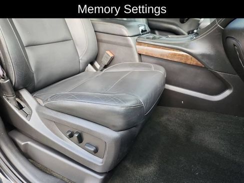Used 2017 Chevrolet Tahoe LT AWD/4WD image 24