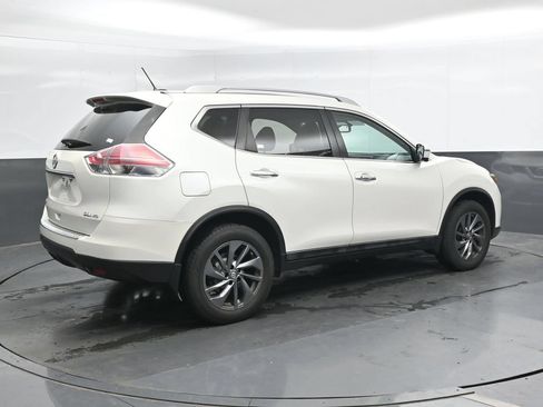 Used 2016 Nissan Rogue SL w/ SL Premium Package AWD/4WD image 3