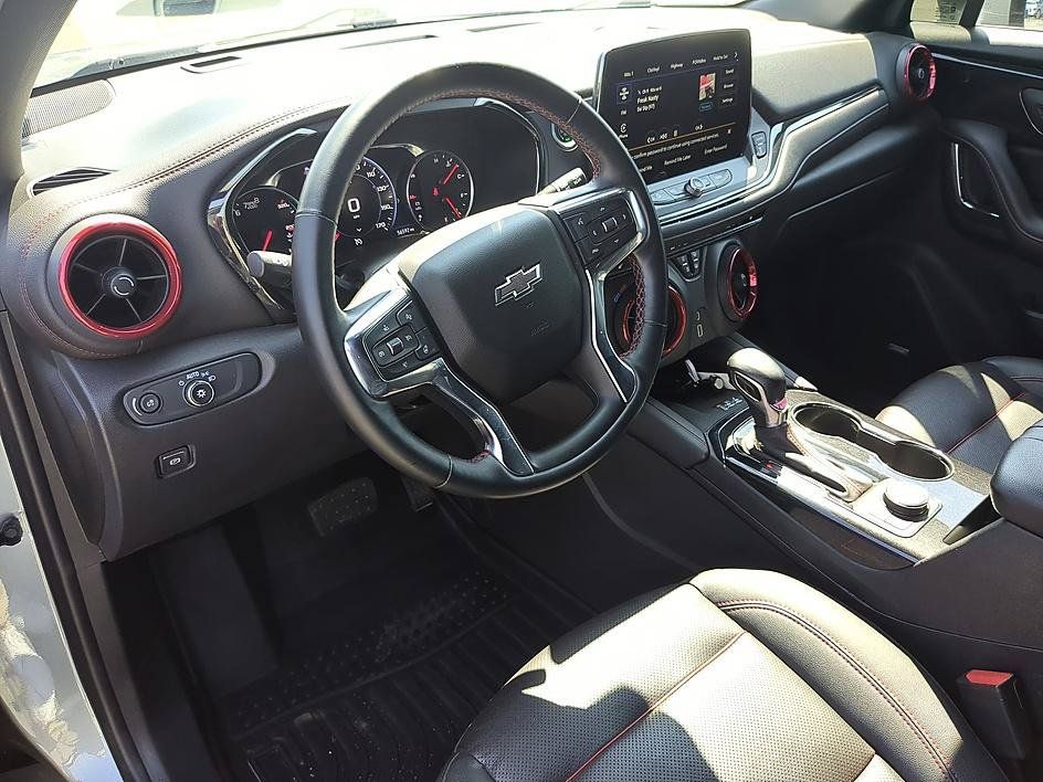 Used 2023 Chevrolet Blazer RS AWD/4WD image 16