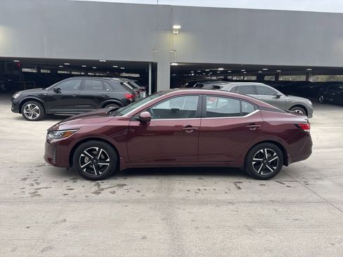 Used 2025 Nissan Sentra SV w/ All-Weather Package image 9