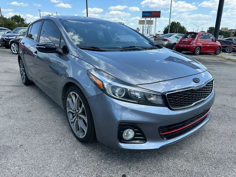 Used 2017 Kia Forte SX w/ SX Premium Tech Package FWD image 29
