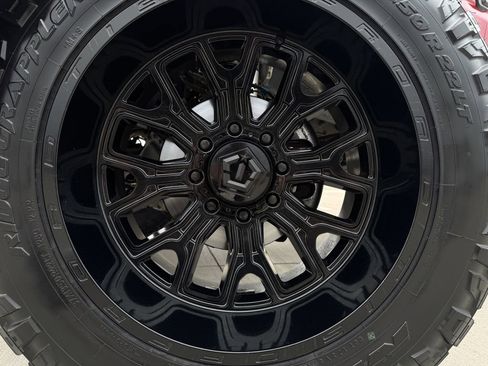 Used 2023 Ford F250 Lariat w/ Lariat Ultimate Package image 9